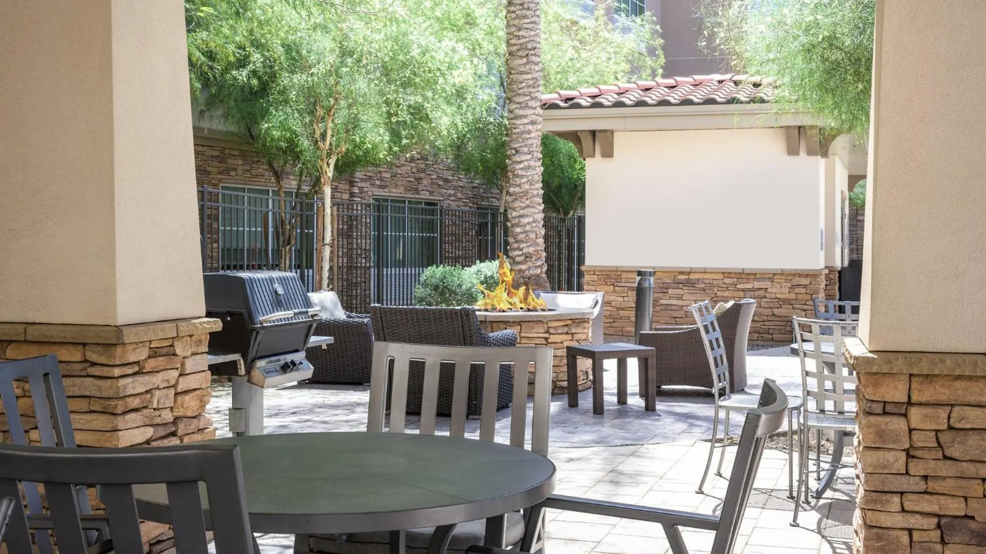 Holiday Inn Express & Suites - Gilbert - East Mesa By Ihg