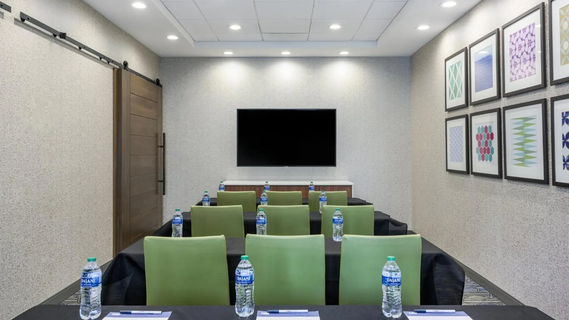 Holiday Inn Express & Suites - Gilbert - East Mesa By Ihg Hotel